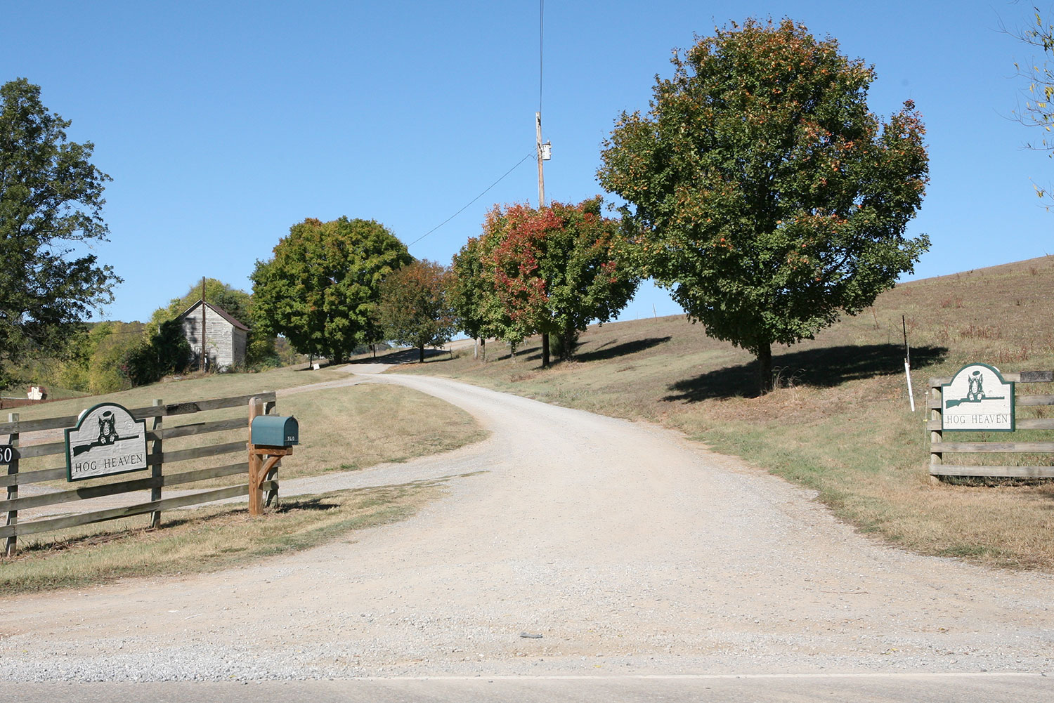 Gravel drive leading into Hog Heaven Gun Club